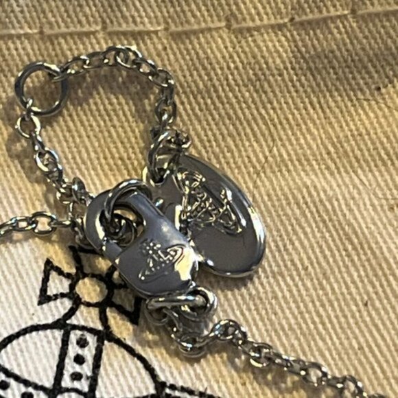 Vivienne Westwood turquoise orb crystal necklac - Picture 4 of 5